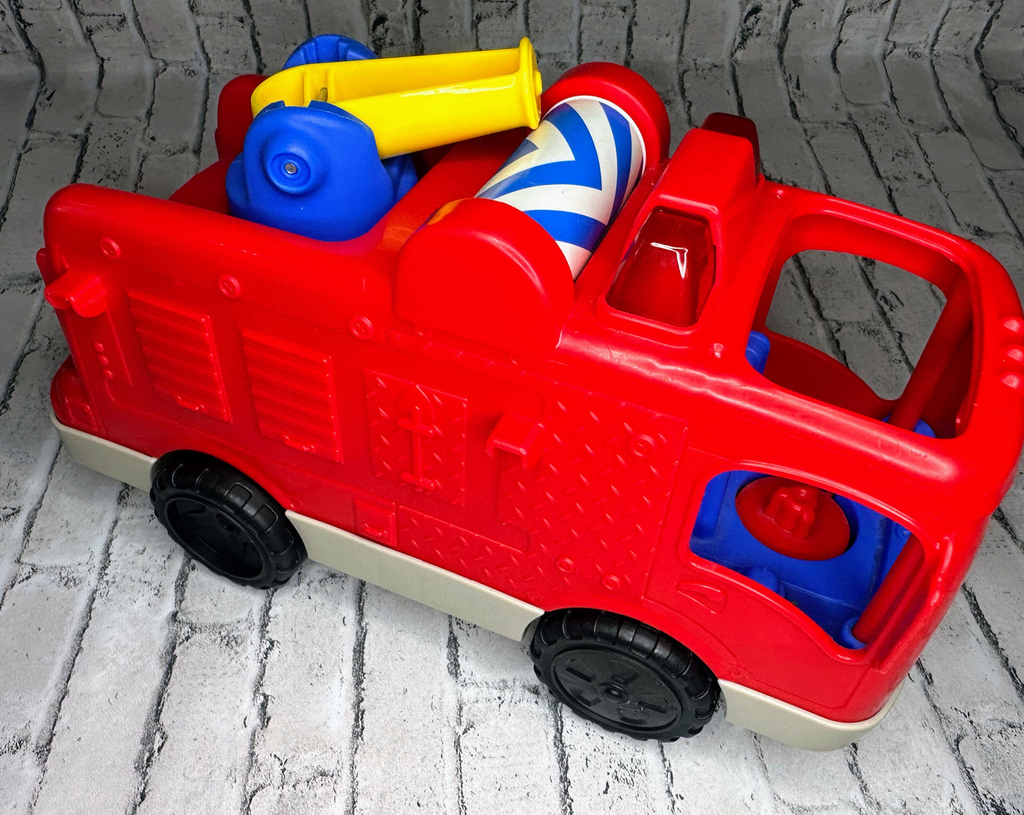 Little People: Light Up Firetruck