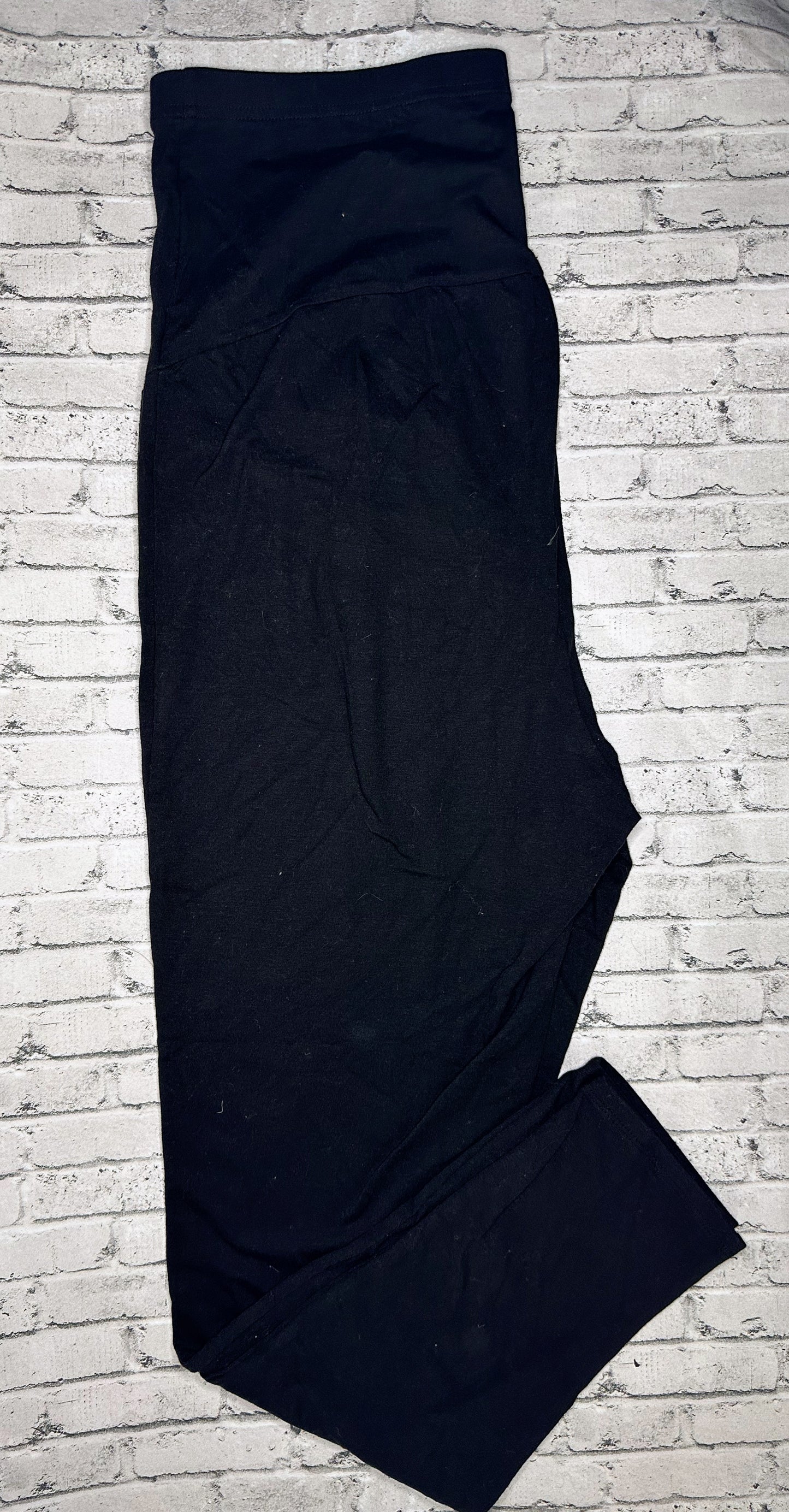 Time and True: Black Maternity Leggings - Large (12/14)