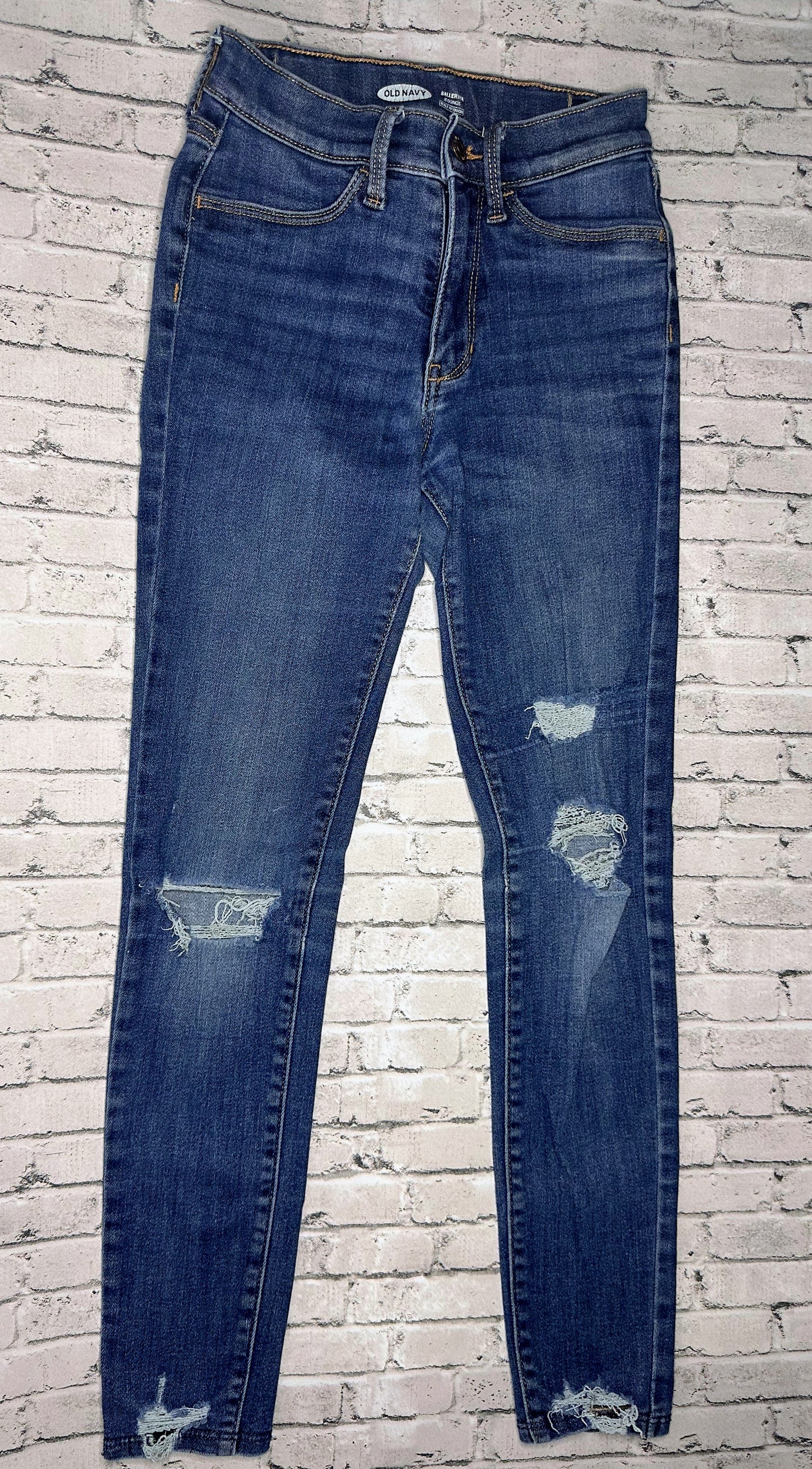 Old Navy: MW Ballerina Ripped Denim - 12