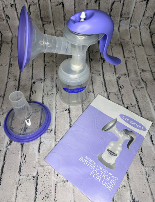 Lansinoh: Manual Pump w/ 2 Sizes