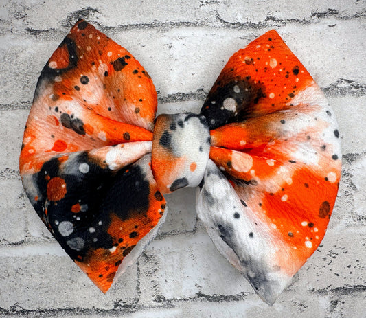 5.5” Escanaba Orange/Black Clip Bow