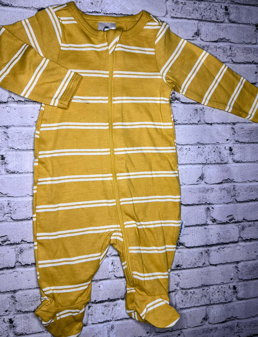 Gerber: Yellow Stripe Sleeper- Newborn