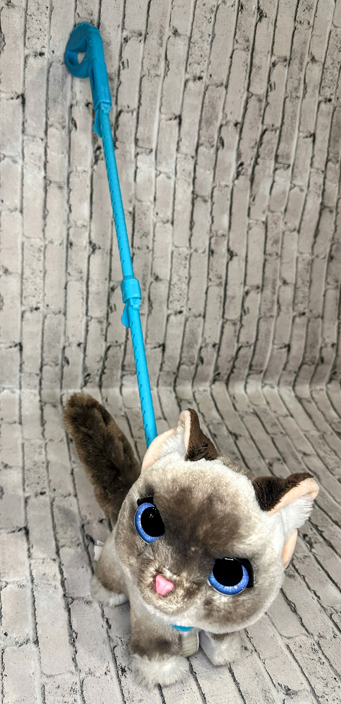 Fur Real: Walking Cat Toy