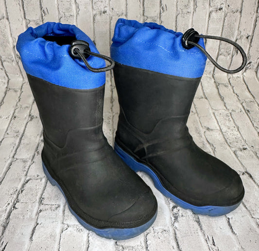 Black/Blue Muck Boots - 8C