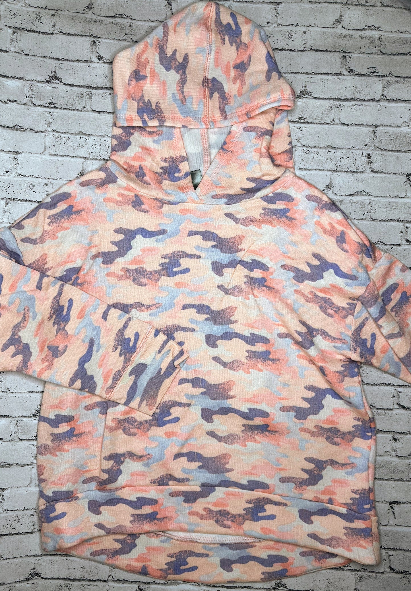 MTA SPORT: Pink Camo Pullover - 10/12