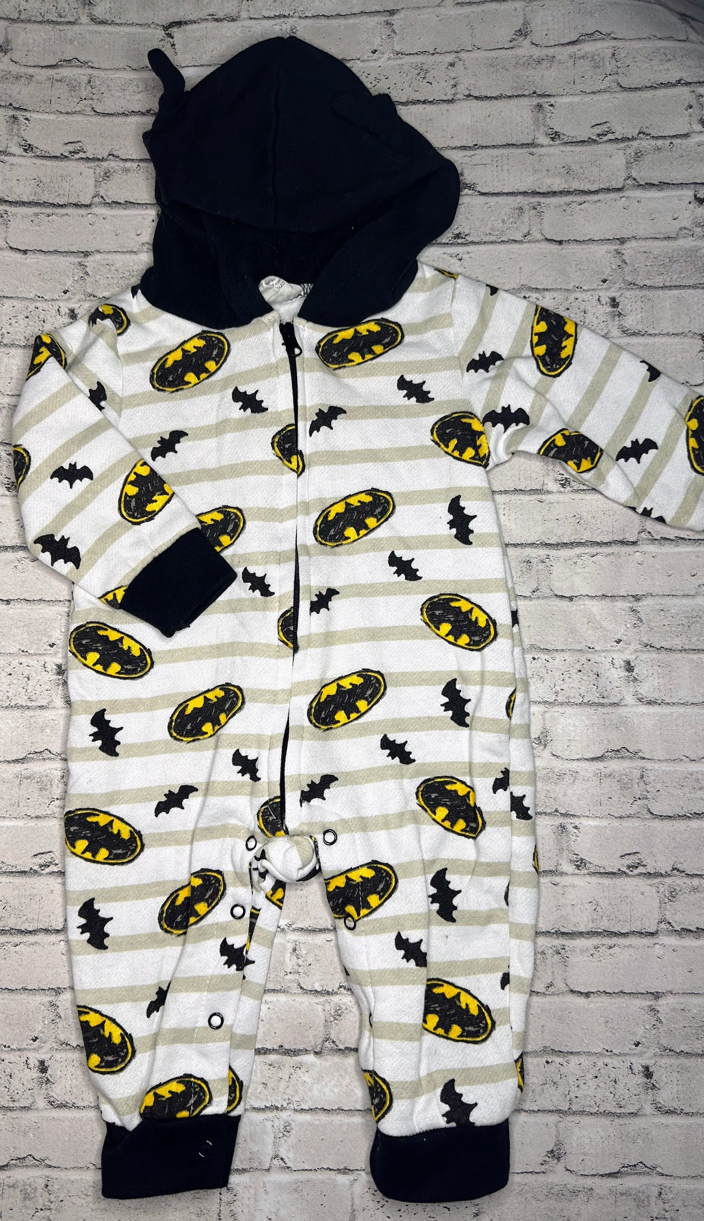 Batman: Hooded Jumpsuit - 3/6m