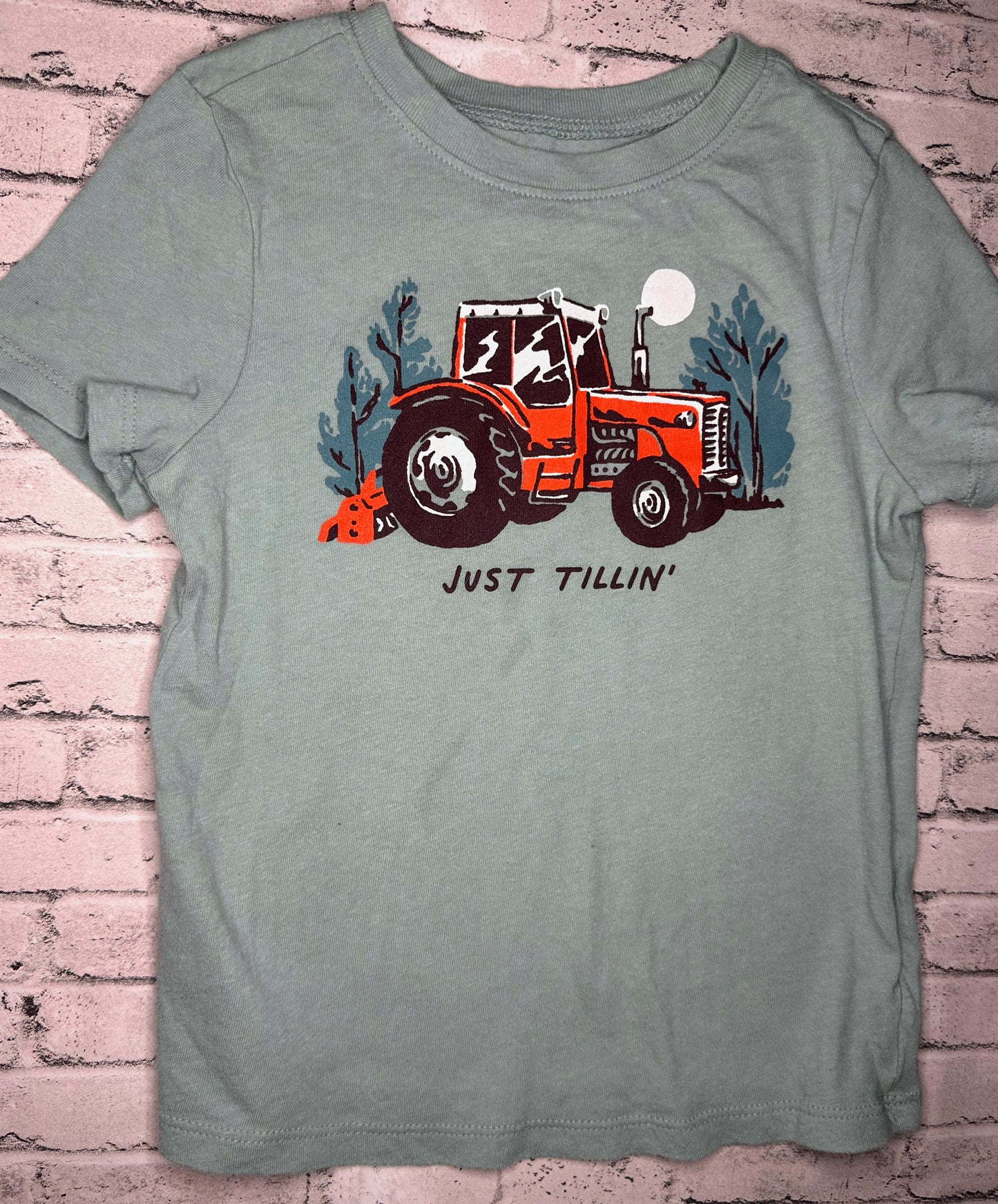 Old Navy: “Just Tillin” Tee- 4T