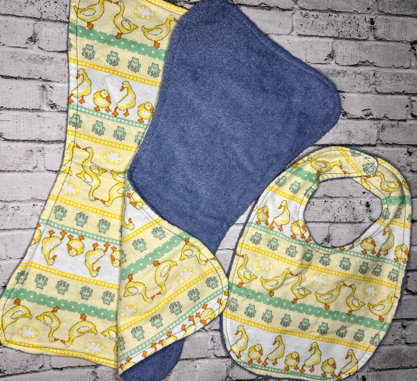 2pk Duck Birb Cloths + Bib