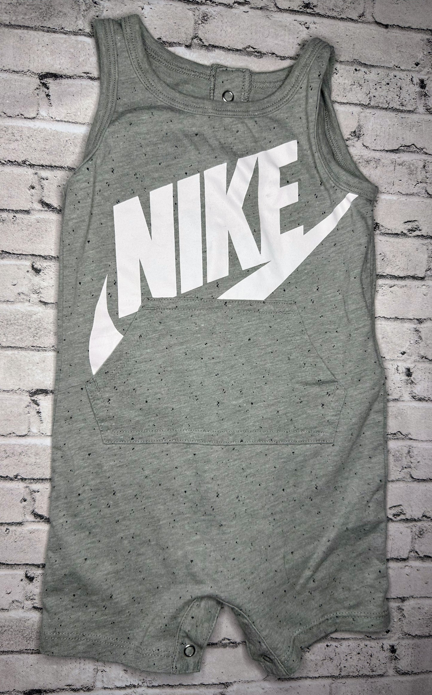 Nike: Gray Splotch Romper- 12m