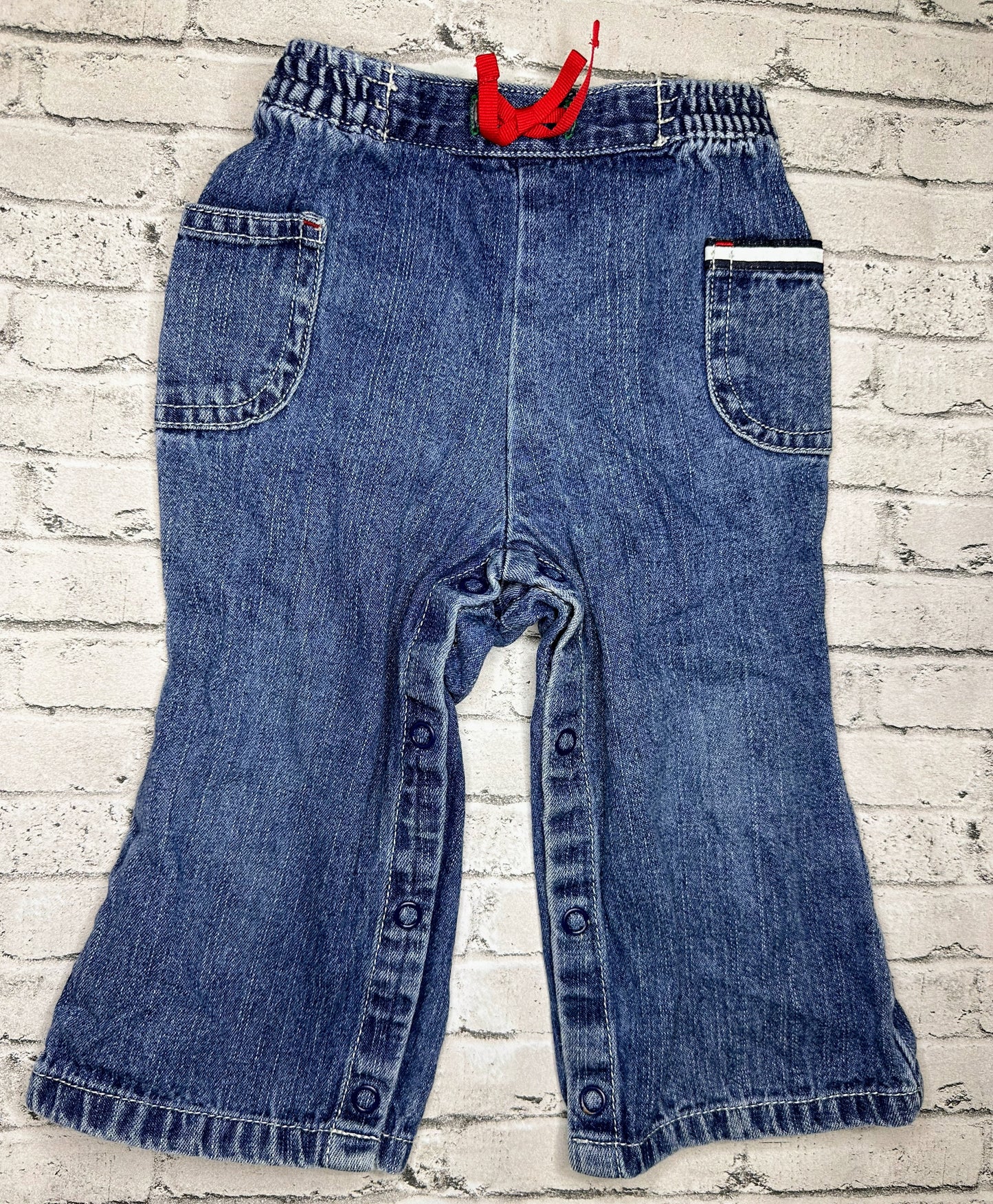 Tommy Hilfiger: Snap Button Denim- 12/18m