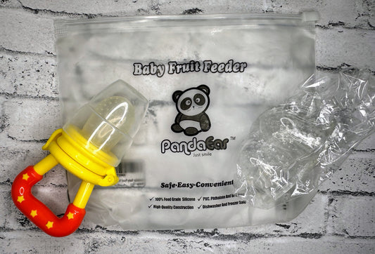 Baby Fruit Feeder + 2 Replacement Nipples