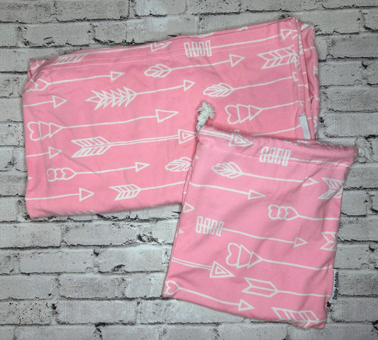 Dodo Babies: Pink Arrow Nursing Cover + Travel Bag