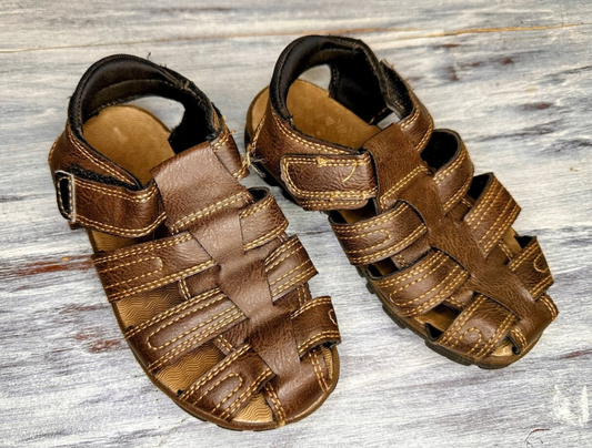 Wonder Nation: Brown Velcro Sandles- 10c